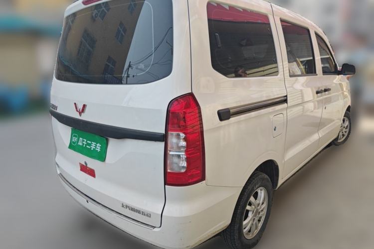 Used Wuling Hongguang V 2022 1.5L Jingqu Version Hydraulic Power Steering LAR Rear Right 45 Deg
