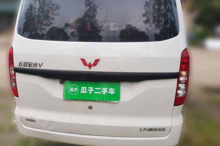 Used Wuling Hongguang V 2022 1.5L Jingqu Version Hydraulic Power Steering LAR Rear