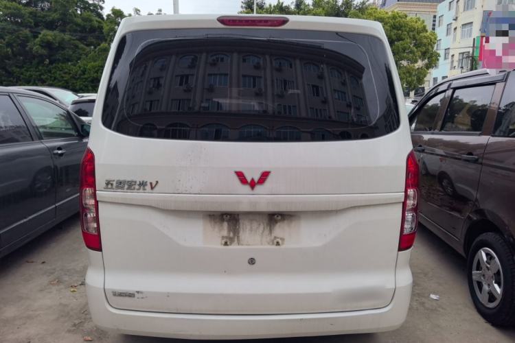 Used Wuling Hongguang V 2022 1.5L Enjoy Edition Hydraulic Power Steering LAR Rear