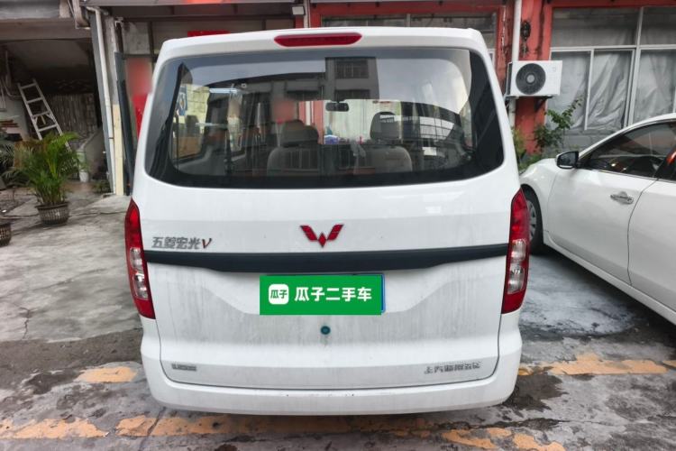 Used Wuling Hongguang V 2022 1.5L Jingqu Edition Electric-Assist LAR Rear