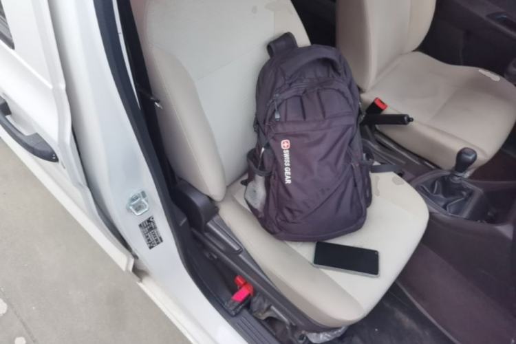 Used Wuling Hongguang V 2022 1.5L Jingqu Edition Electric-Assist LAR Right Front Seat
