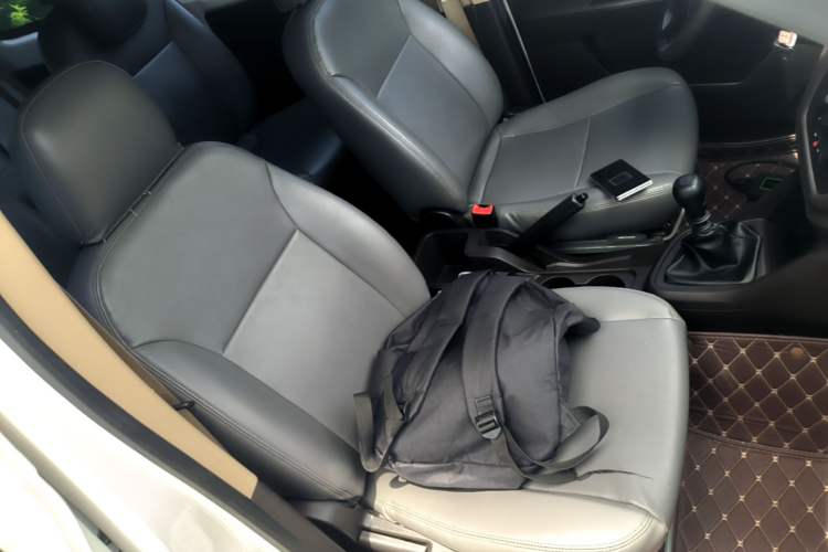 Used Wuling Hongguang V 2022 1.5L Enjoy Edition Electric-Powered LAR Right Front Seat