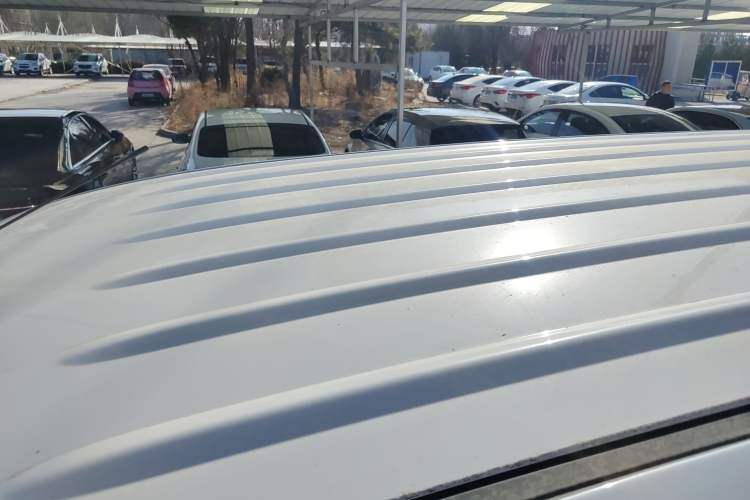 Used Wuling Hongguang V 2022 1.5L Jingqu Edition Electric-Assist LAR Roof