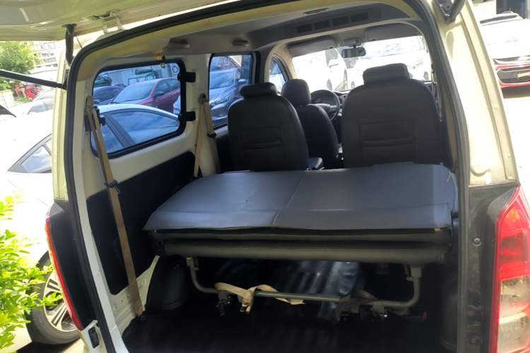 Used Wuling Hongguang V 2022 1.5L Enjoy Edition Electric-Powered LAR Trunk