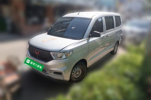 Used Wuling Hongguang V 2022 1.5L Jingqu Version Hydraulic Power Steering LAR