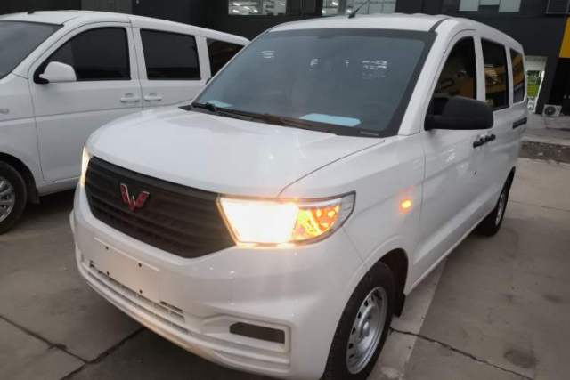 Used Wuling Hongguang V 2022 1.5L Jingqu Edition Electric-Assist LAR