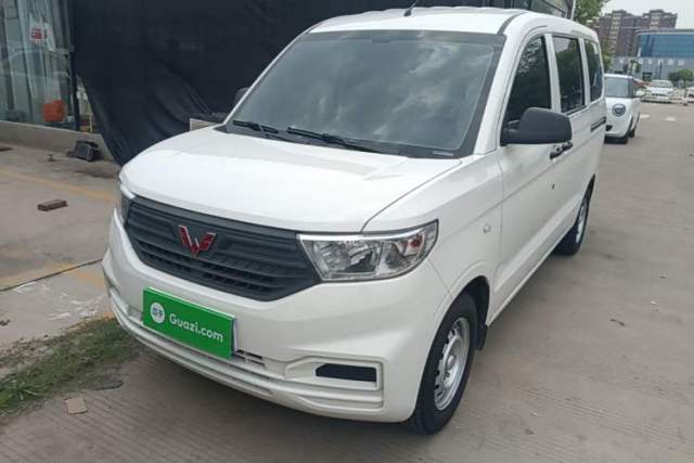 Used Wuling Hongguang V 2022 1.5L Jingqu Edition Electric-Assist LAR