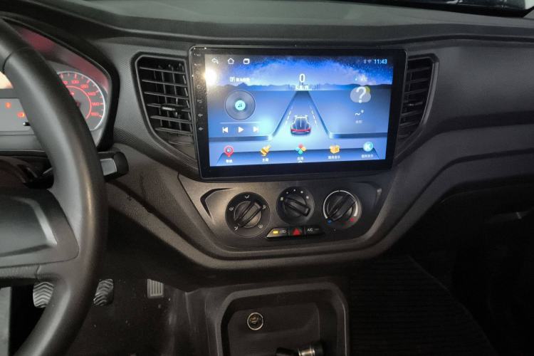 Used Wuling Hongguang V 2022 1.5L Jingqu Edition Enclosed-Window Vehicle with Hydraulic Power Steering LAR Audio And AC Panel