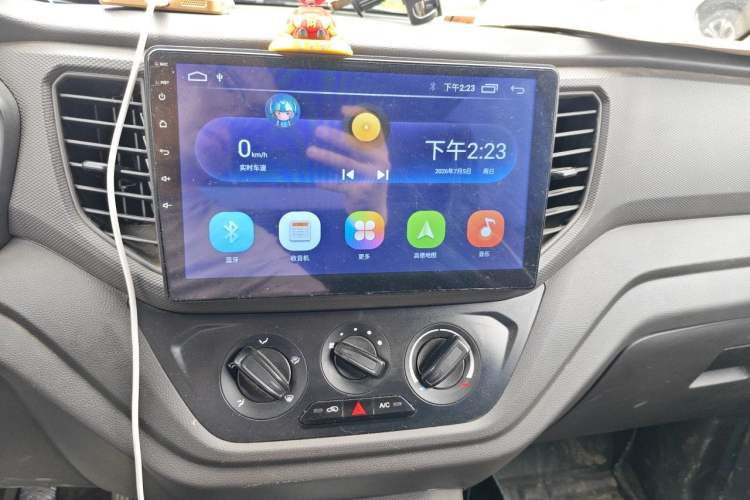 Used Wuling Hongguang V 2022 1.5L Jingqu Edition Electric-Assist LAR Audio And AC Panel