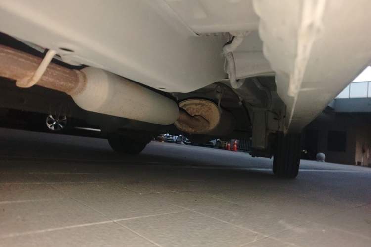 Used Wuling Hongguang V 2022 1.5L Jingqu Version Hydraulic Power Steering LAR Chassis Front Left