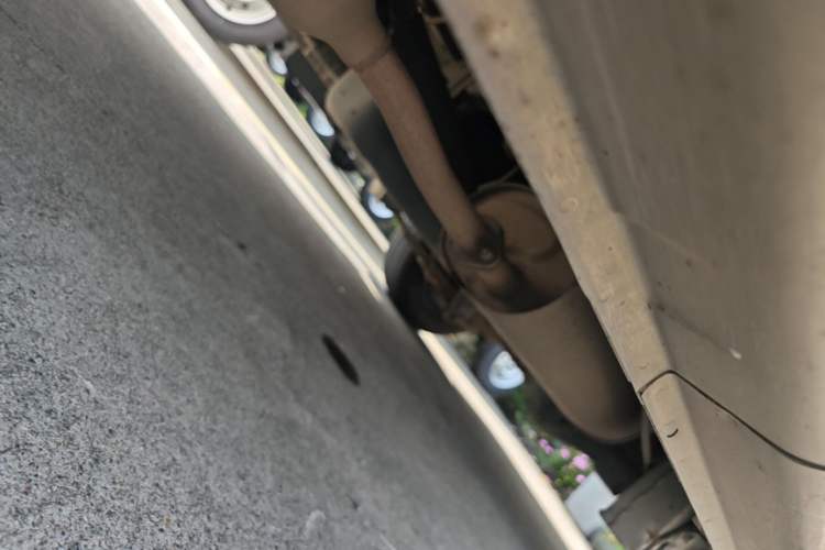 Used Wuling Hongguang V 2022 1.5L Jingqu Version Hydraulic Power Steering LAR Chassis Front Left