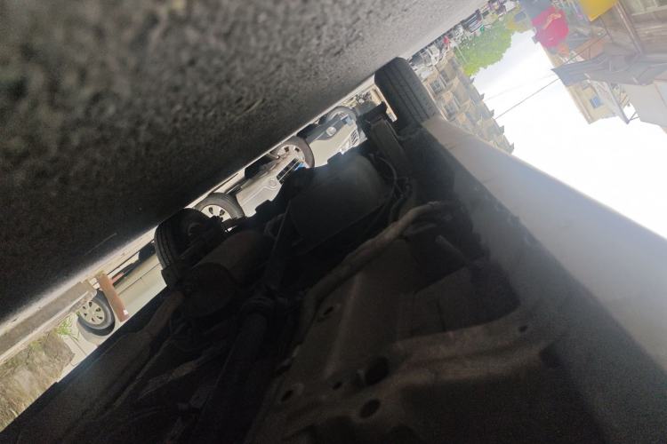 Used Wuling Hongguang V 2022 1.5L Jingqu Edition Electric-Assist LAR Chassis Front Right