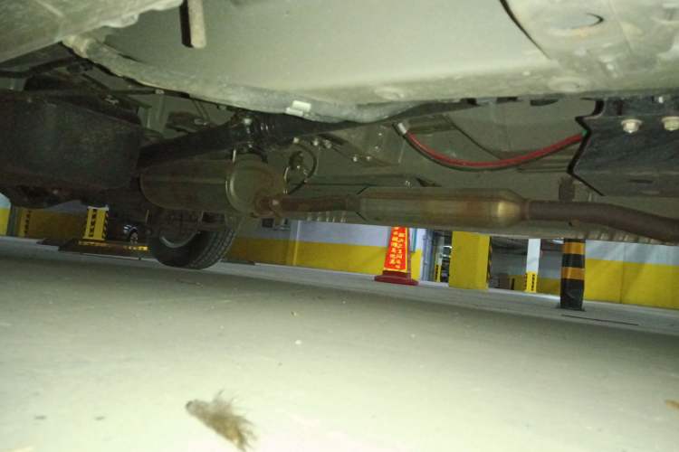 Used Wuling Hongguang V 2022 1.5L Enjoy Edition Electric-Powered LAR Chassis Front Right
