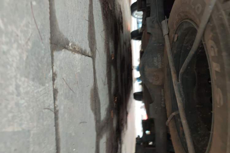 Used Wuling Hongguang V 2022 1.5L Jingqu Version Hydraulic Power Steering LAR Chassis Rear