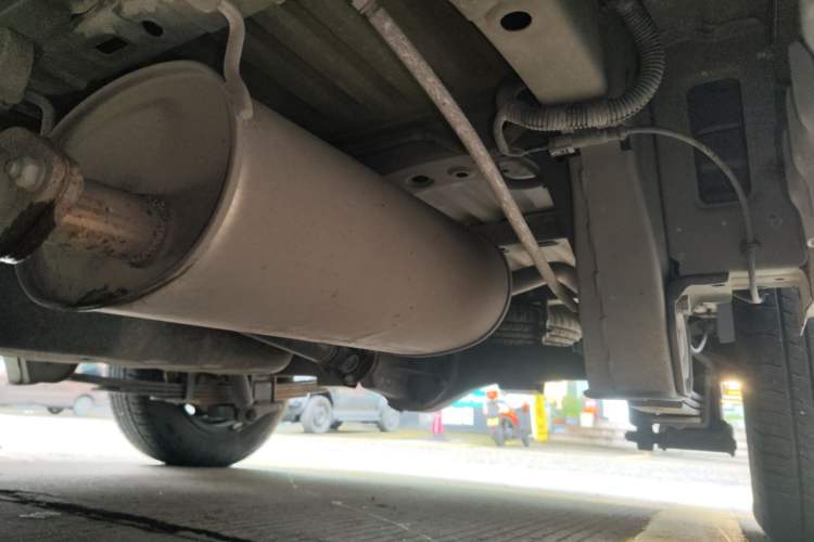 Used Wuling Hongguang V 2022 1.5L Jingqu Version Hydraulic Power Steering LAR Chassis Rear Left