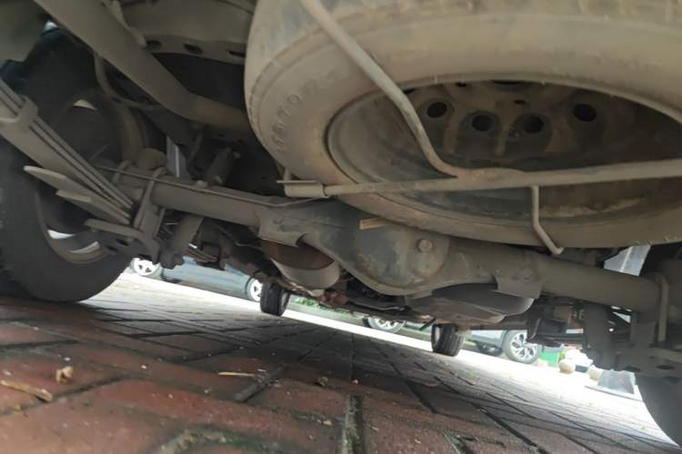 Used Wuling Hongguang V 2022 1.5L Enjoy Edition Hydraulic Power Steering LAR Chassis Rear