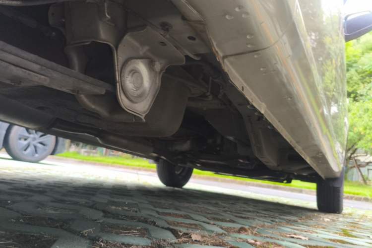 Used Wuling Hongguang V 2022 1.5L Jingqu Edition Electric-Assist LAR Chassis Rear Right