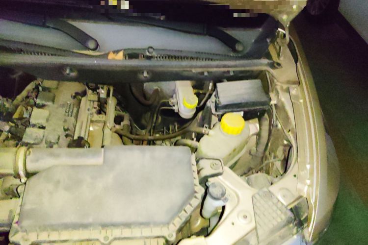 Used Wuling Hongguang V 2022 1.5L Enjoy Edition Hydraulic Power Steering LAR Engine Bay Left