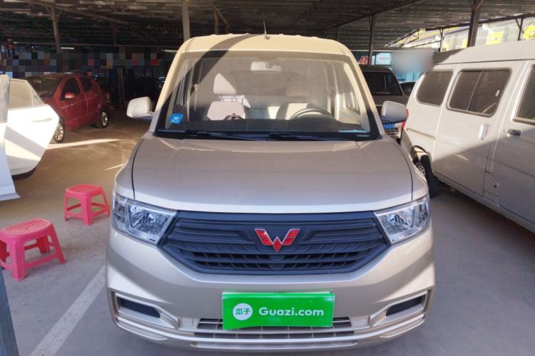 Used Wuling Hongguang V 2022 1.5L Jingqu Edition Enclosed-Window Vehicle with Electric Power Steering LAR Exterior 1