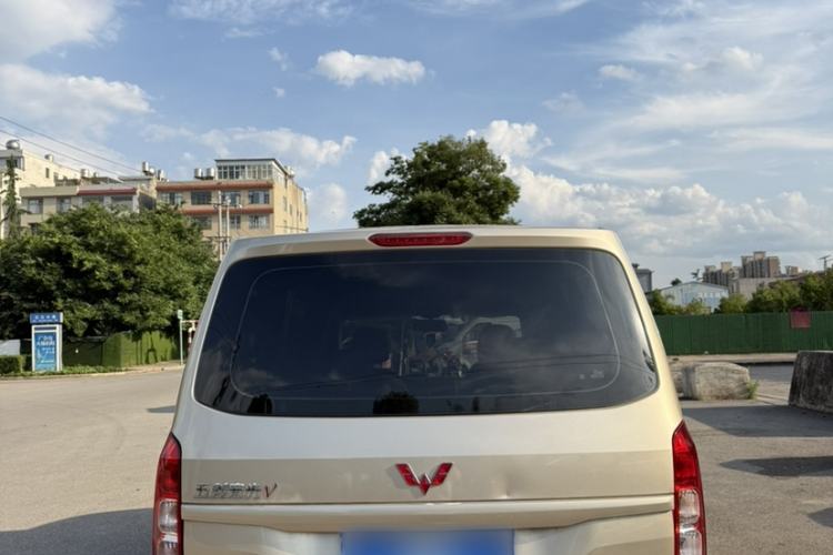 Used Wuling Hongguang V 2022 1.5L Enjoy Edition Hydraulic Power Steering LAR Exterior 1