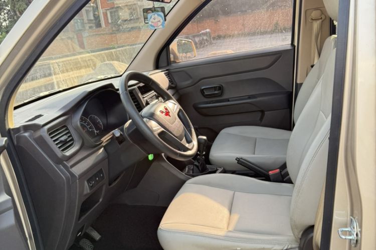 Used Wuling Hongguang V 2022 1.5L Enjoy Edition Hydraulic Power Steering LAR Exterior 12