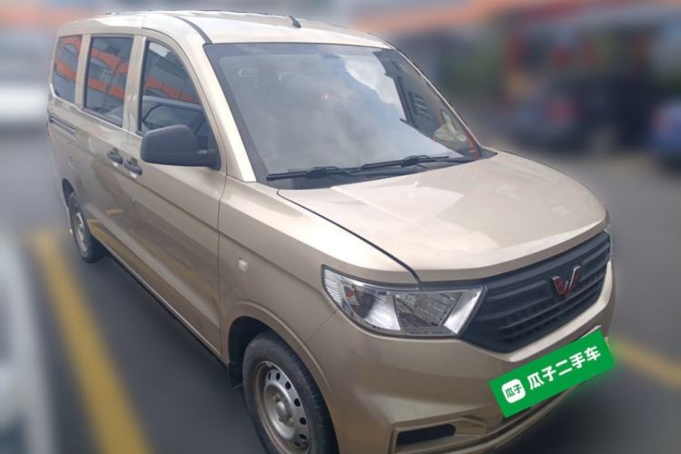 Used Wuling Hongguang V 2022 1.5L Jingqu Edition Electric-Assist LAR Exterior 2