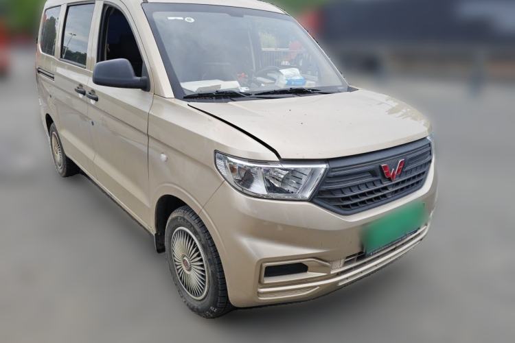 Used Wuling Hongguang V 2022 1.5L Jingqu Edition Electric-Assist LAR Exterior 2