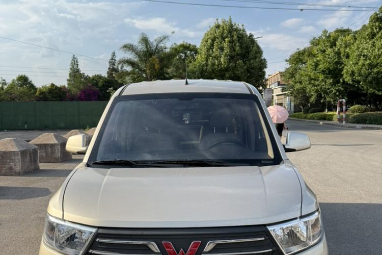 Used Wuling Hongguang V 2022 1.5L Enjoy Edition Hydraulic Power Steering LAR Exterior 2