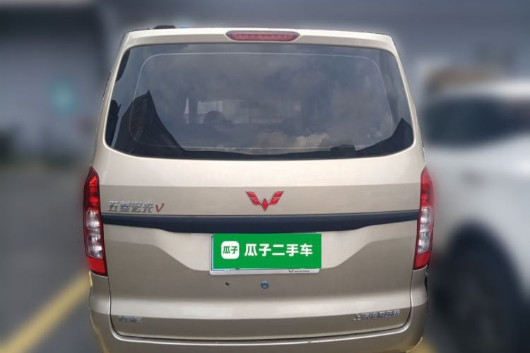 Used Wuling Hongguang V 2022 1.5L Jingqu Edition Electric-Assist LAR Exterior 4