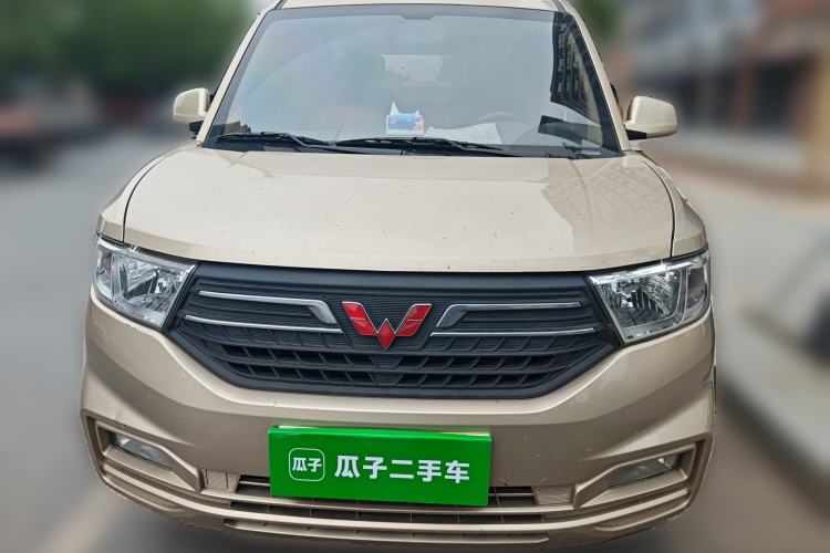 Used Wuling Hongguang V 2022 1.5L Jingqu Edition Electric-Assist LAR Front
