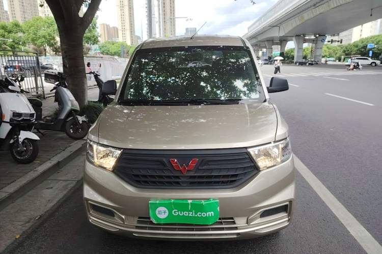 Used Wuling Hongguang V 2022 1.5L Jingqu Edition Electric-Assist LAR Front