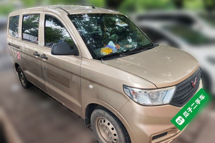 Used Wuling Hongguang V 2022 1.5L Jingqu Version Hydraulic Power Steering LAR Front Right 45 Deg