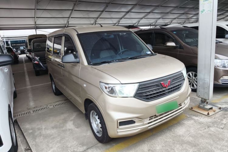 Used Wuling Hongguang V 2022 1.5L Jingqu Version Hydraulic Power Steering LAR Front Right 45 Deg