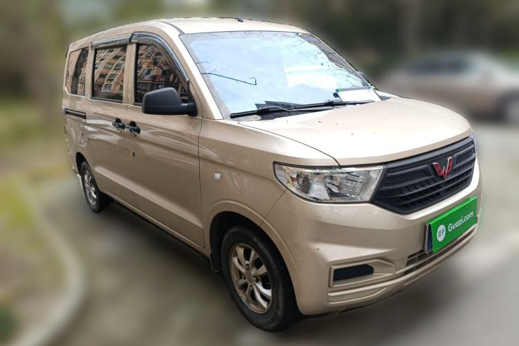 Used Wuling Hongguang V 2022 1.5L Jingqu Version Hydraulic Power Steering LAR Front Right 45 Deg