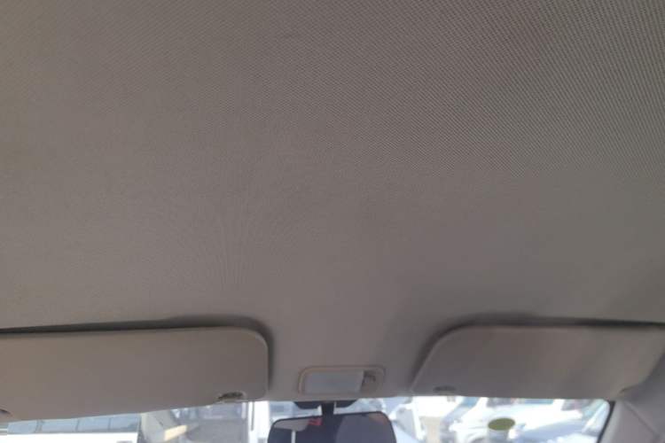 Used Wuling Hongguang V 2022 1.5L Jingqu Edition Electric-Assist LAR Headliner