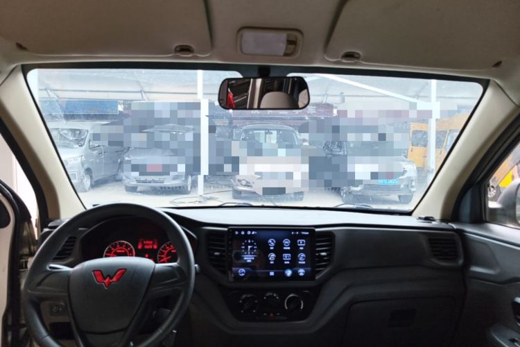 Used Wuling Hongguang V 2022 1.5L Jingqu Version Hydraulic Power Steering LAR Headliner
