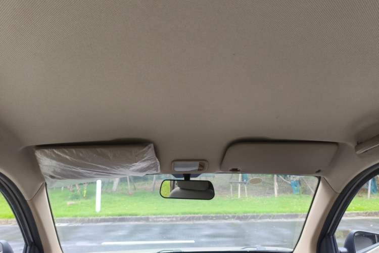 Used Wuling Hongguang V 2022 1.5L Jingqu Edition Electric-Assist LAR Headliner