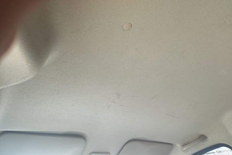Used Wuling Hongguang V 2022 1.5L Jingqu Version Hydraulic Power Steering LAR Headliner