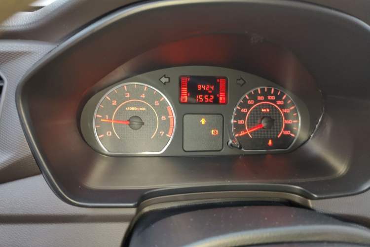Used Wuling Hongguang V 2022 1.5L Jingqu Edition Electric-Assist LAR Instrument Cluster