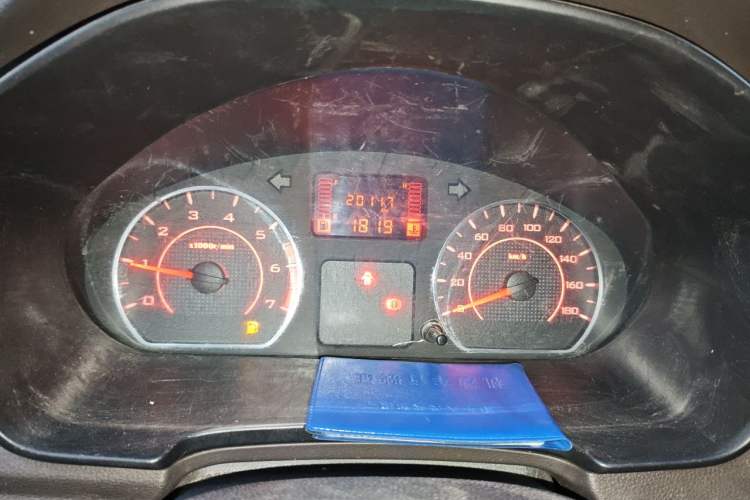 Used Wuling Hongguang V 2022 1.5L Jingqu Edition Electric-Assist LAR Instrument Cluster