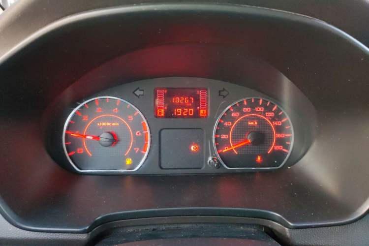 Used Wuling Hongguang V 2022 1.5L Jingqu Edition Electric-Assist LAR Instrument Cluster