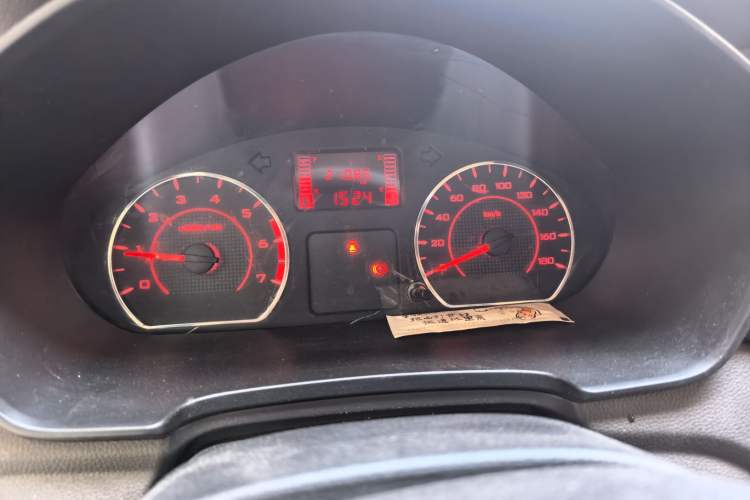 Used Wuling Hongguang V 2022 1.5L Jingqu Edition Electric-Assist LAR Instrument Cluster