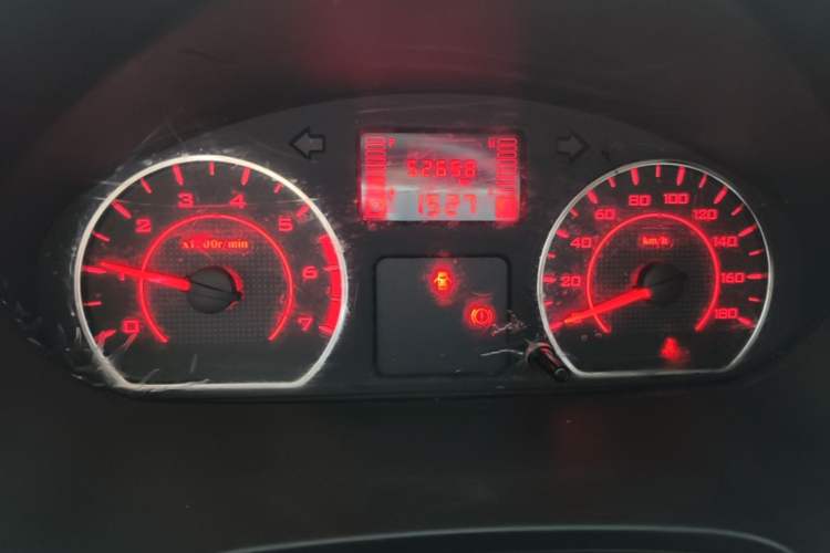 Used Wuling Hongguang V 2022 1.5L Jingqu Version Hydraulic Power Steering LAR Instrument Cluster