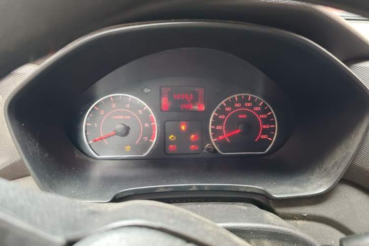 Used Wuling Hongguang V 2022 1.5L Jingqu Edition Electric-Assist LAR Instrument Cluster