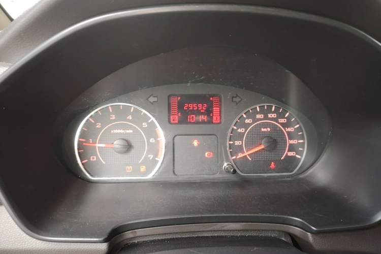 Used Wuling Hongguang V 2022 1.5L Jingqu Edition Electric-Assist LAR Instrument Cluster