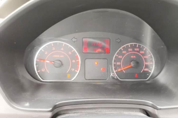 Used Wuling Hongguang V 2022 1.5L Jingqu Edition Electric-Assist LAR Instrument Cluster
