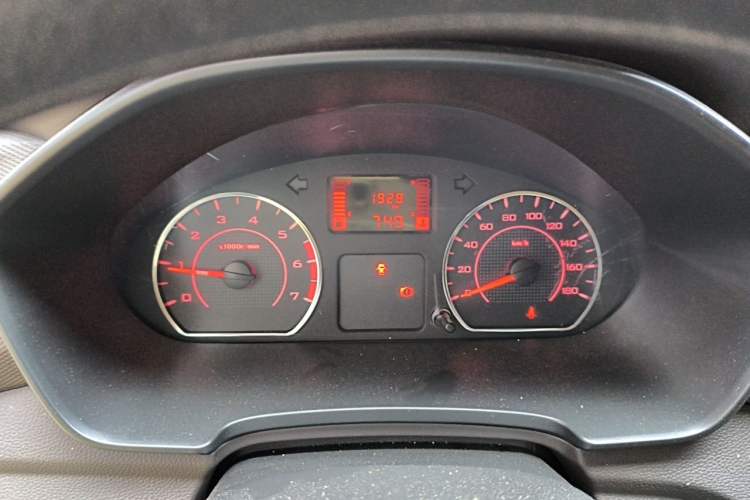 Used Wuling Hongguang V 2022 1.5L Jingqu Edition Electric-Assist LAR Instrument Cluster