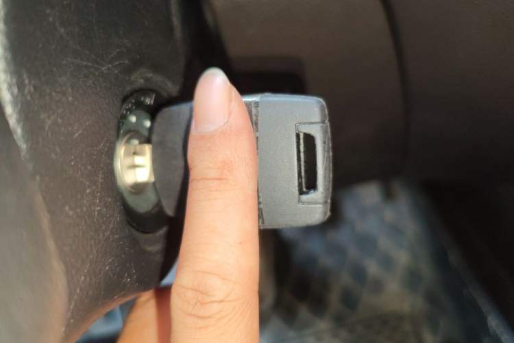 Used Wuling Hongguang V 2022 1.5L Enjoy Edition Hydraulic Power Steering LAR Interior 1