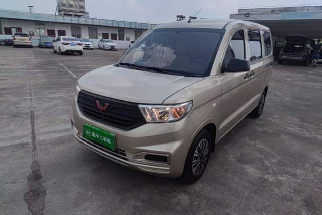 Used Wuling Hongguang V 2022 1.5L Jingqu Edition Electric-Assist LAR