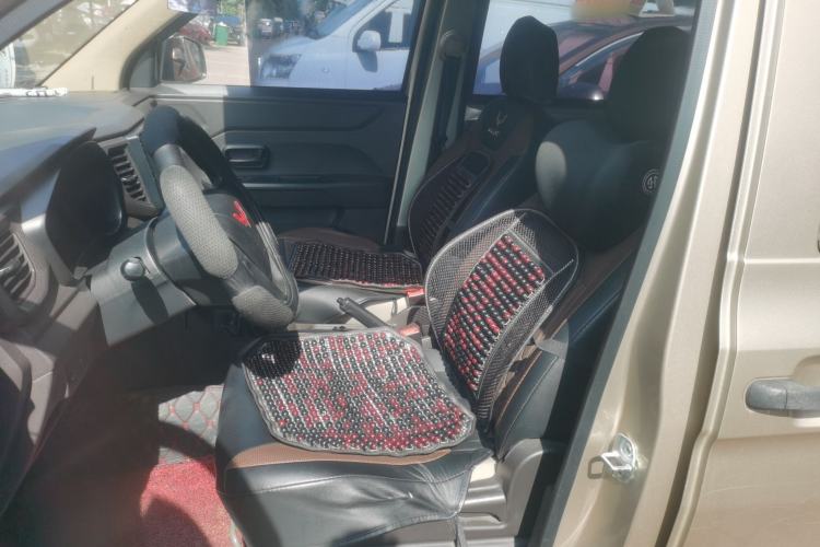 Used Wuling Hongguang V 2022 1.5L Jingqu Version Hydraulic Power Steering LAR Left Front Seat